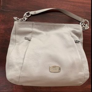 🔥Michael Kors Hallie 💕